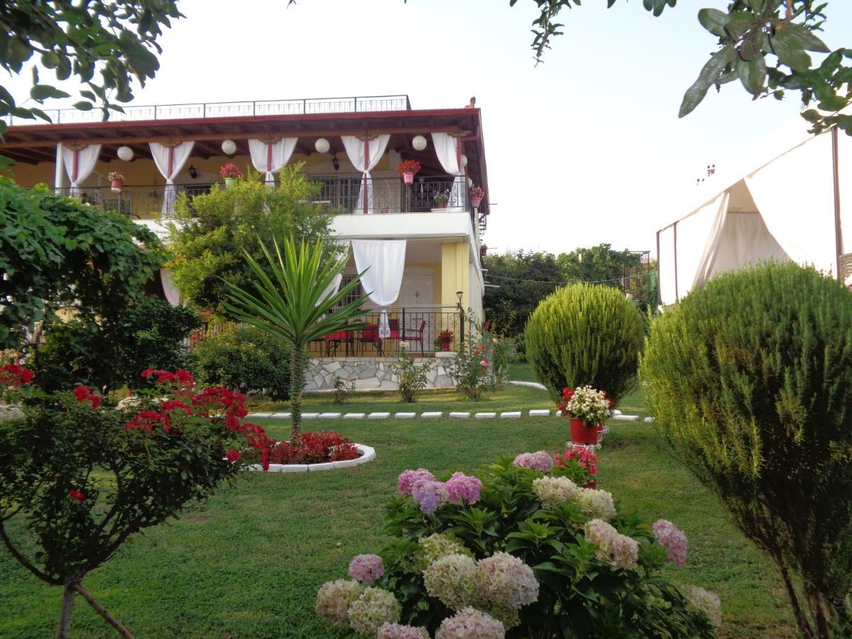 Villa Cato Sarande Bagian luar foto