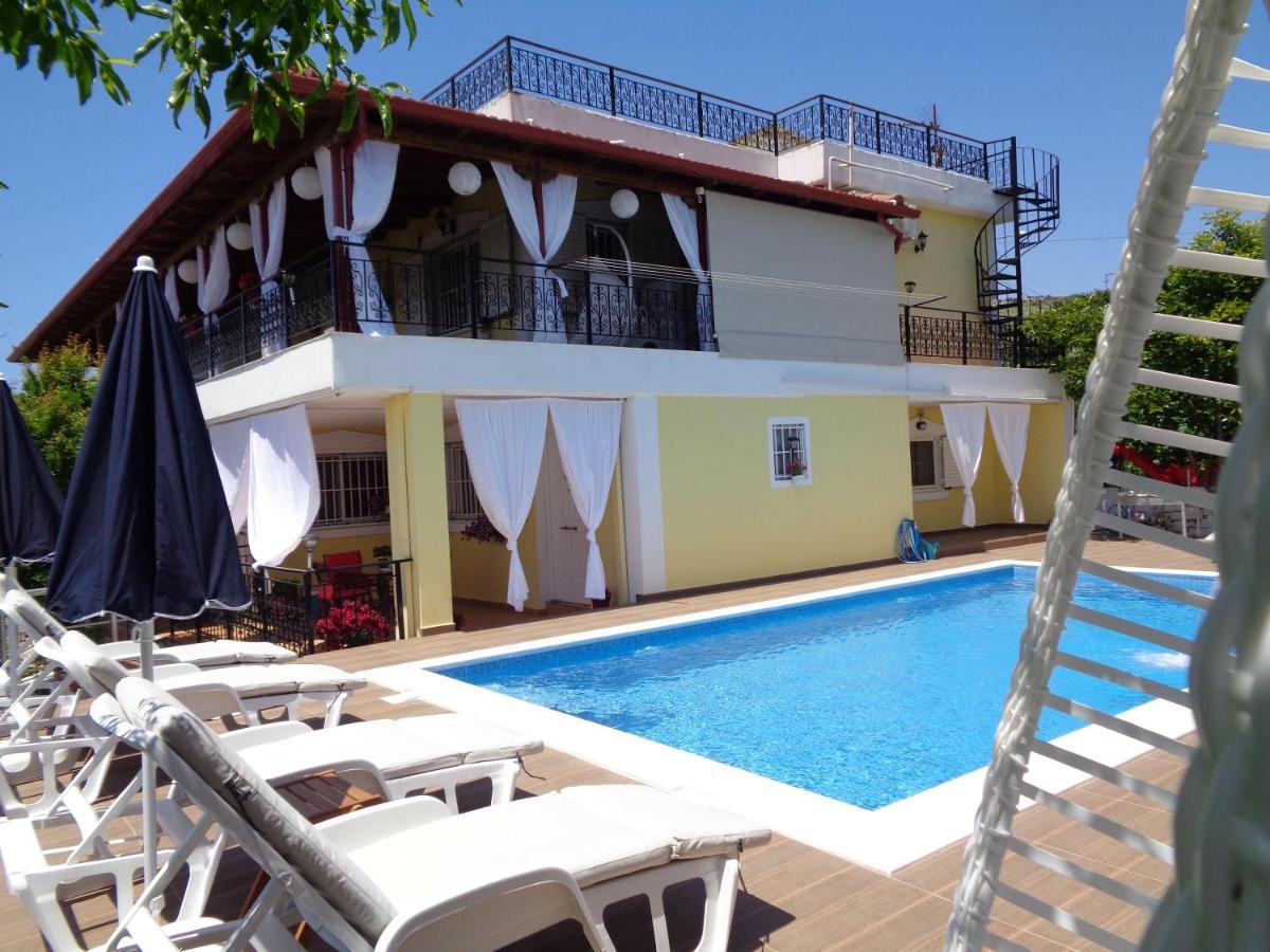 Villa Cato Sarande Bagian luar foto